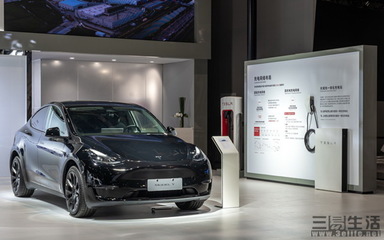 上海超級(jí)工廠的真誠(chéng)剖白 特斯拉在進(jìn)博會(huì)奏響“中國(guó)詠嘆調(diào)”與網(wǎng)絡(luò)技術(shù)服務(wù)的未來交響